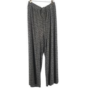 BLOOMCHIC 26 4x plus cream black animal print lounge pull on pants NWT  b172